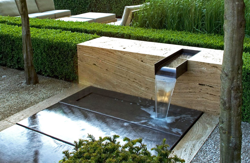 Decorar el jardí amb aigua Decorar el jardín con agua